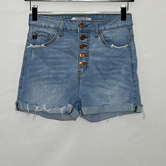 KanCan Jess Ultra High Rise Button Fly Denim Shorts in Light Wash - Size Medium - Picture 2 of 6